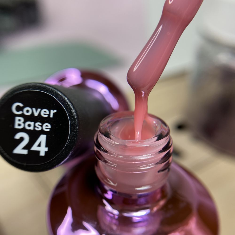 Cover Base #24 10ml Elise Braun